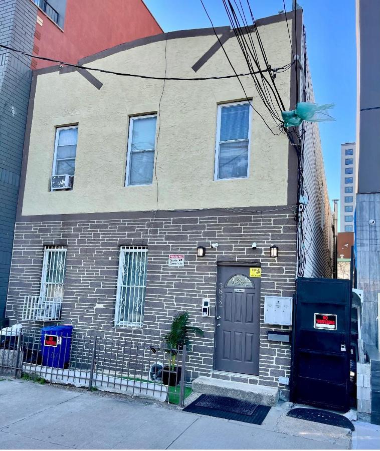 3 Bedrooms 2 Stops To Manhattan Nova York Exterior foto
