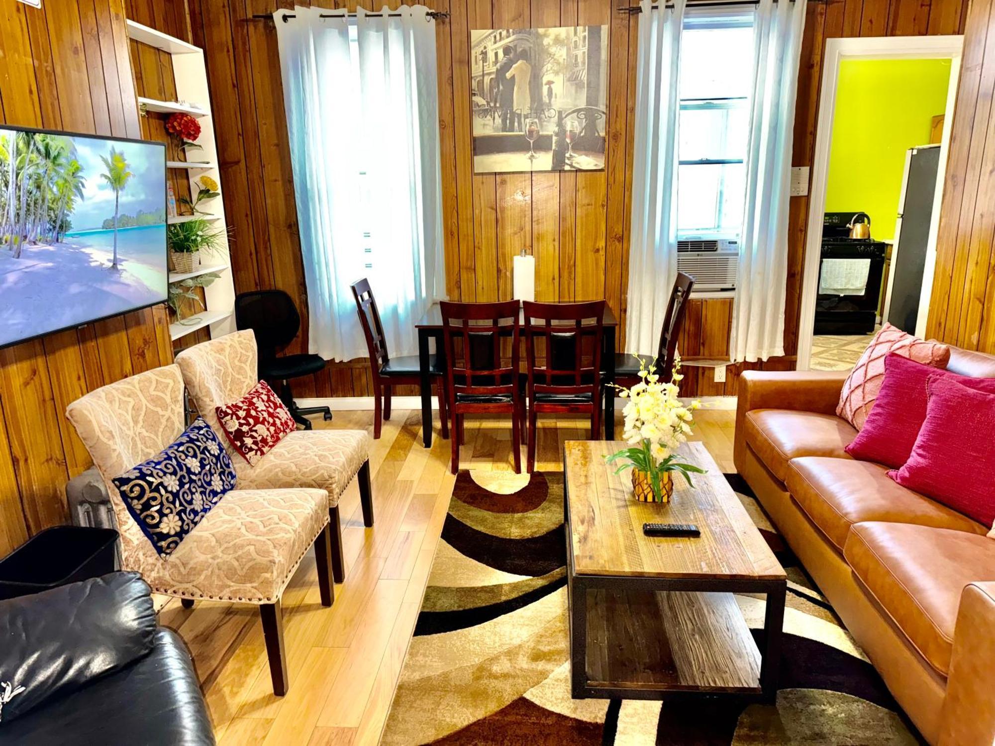 3 Bedrooms 2 Stops To Manhattan Nova York Exterior foto